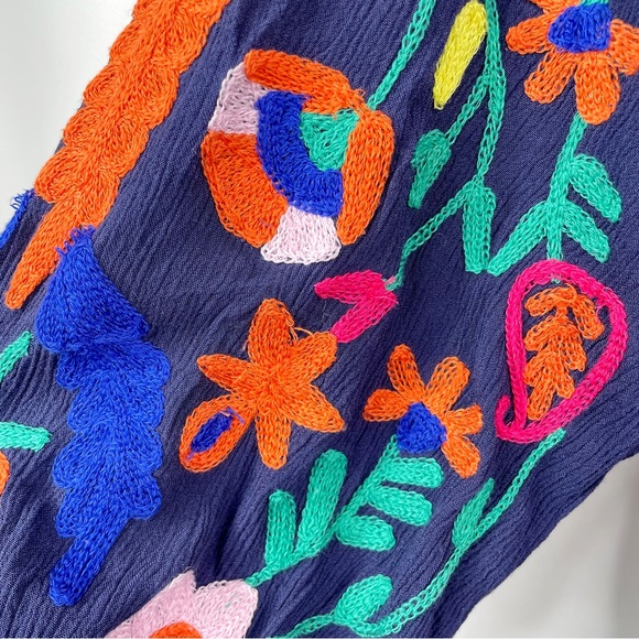Soft Surroundings Banjara Boho Embroidered Peasant Top Blue Medium - Picture 6 of 11